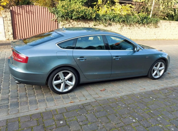 Audi A5 cena 44800 przebieg: 284000, rok produkcji 2011 z Góra małe 172